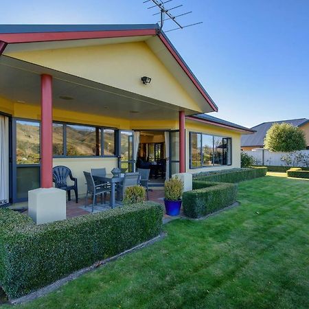 Kawarau Bay View - Cromwell Holiday Home Exteriör bild
